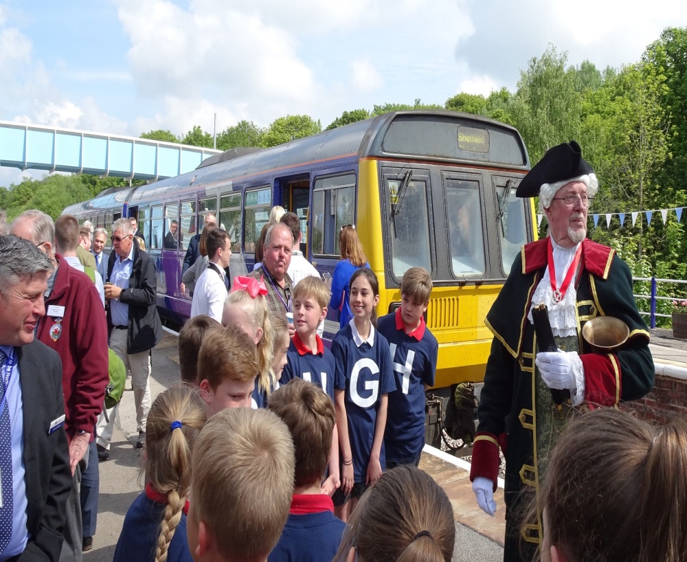First weekday rail service in 26 years arrives at Gainsborough Central Station